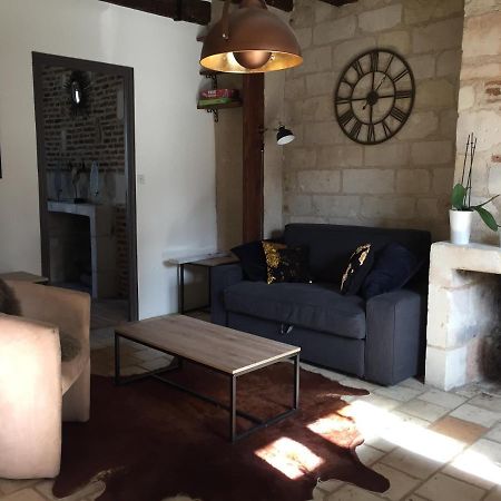 Appartement Dans Immeuble 15 Eme Siecles Vieux Tours Exterior photo