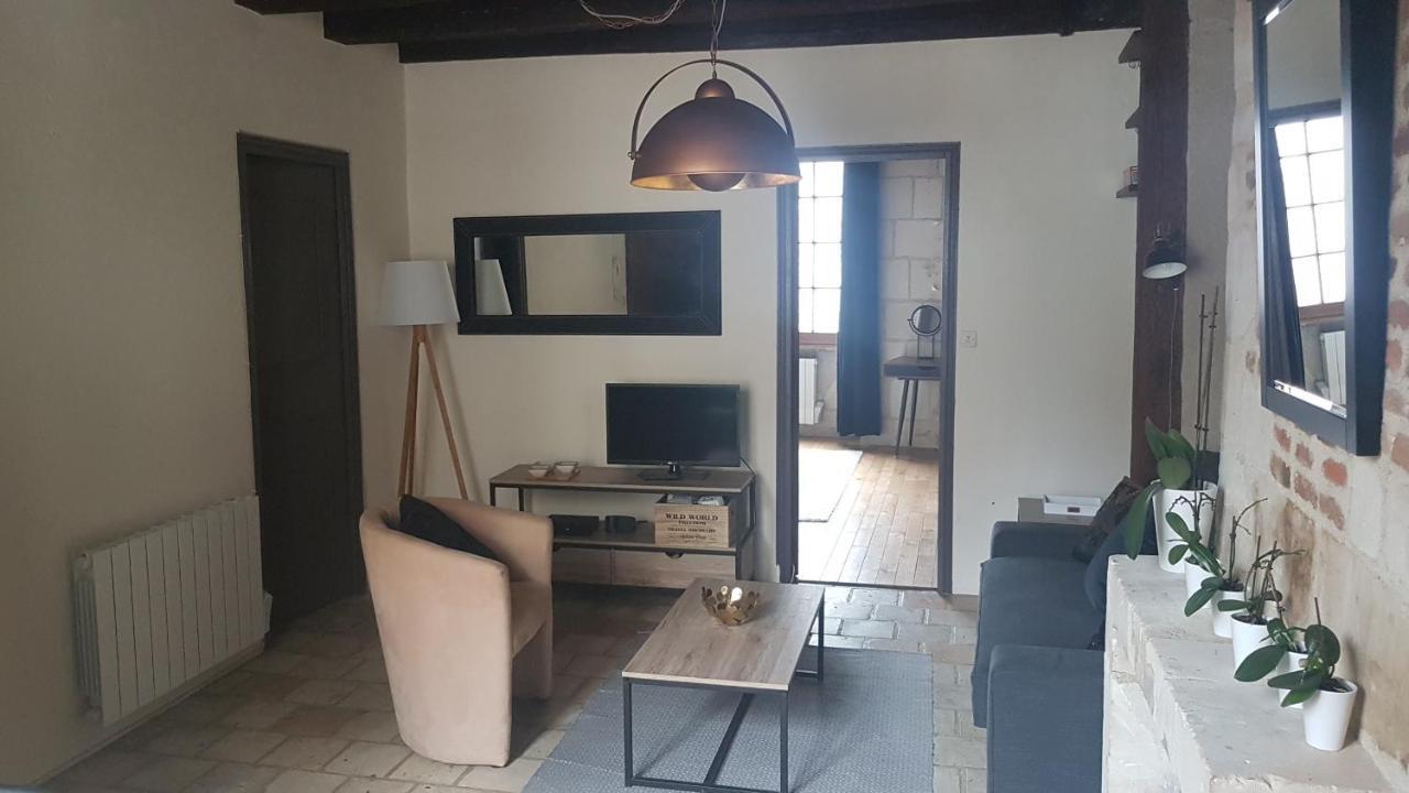 Appartement Dans Immeuble 15 Eme Siecles Vieux Tours Exterior photo